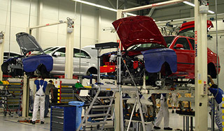 Magna откроет завод в Санкт-Петербурге Magna откроет завод в Санкт-Петербурге
