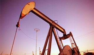 Россия понижает пошлины на нефть Россия понижает пошлины на нефть