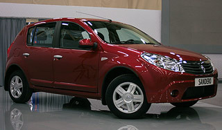 Renault Sandero сошел с конвейера в Москве Renault Sandero сошел с конвейера в Москве