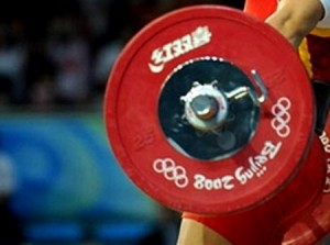 Сборная России по тяжелой атлетике готовится в Сочи