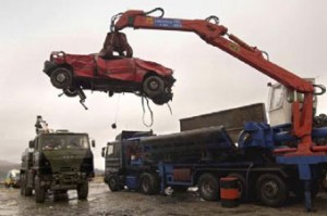 Суд в Сочи решил, что эвакуация автомобилей на металлолом без спроса не повод для наказания