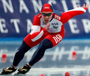 Чемпионат мира 2013 года на отдельных дистанциях пройдет в Сочи