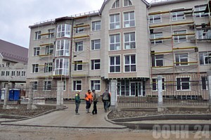 Больница в Красной Поляне практически готова
