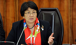 Роза Отунбаева возглавила Киргизию Роза Отунбаева возглавила Киргизию