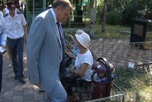 Пахомов проверил работу управляющих компаний