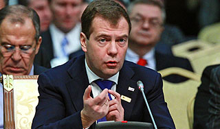 Медведев рассказал о цинизме политики США Медведев рассказал о цинизме политики США