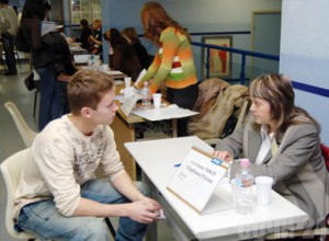 Летом подростки смогут немного заработать