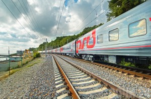 На железной дороге от Туапсе до Адлера убрали осыпи