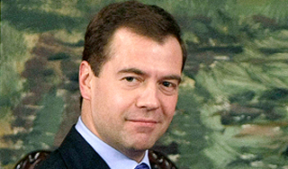 Медведев поздравил "крылатую пехоту" Медведев поздравил "крылатую пехоту"