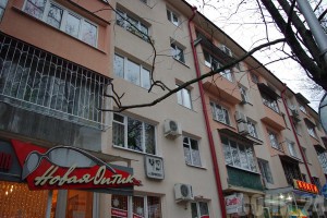 Более трехсот улиц Сочи выкрасят однотипными цветами