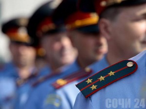 В Сочи стягивают дополнительные полицейские силы