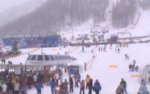 Тренировка в скоростном спуске отменена из-за тумана Тренировка в скоростном спуске отменена из-за тумана. Фото: superski.ru
