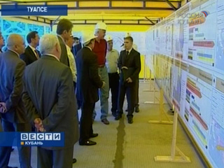 Игорь Сечин посетил Туапсе с инспекцией