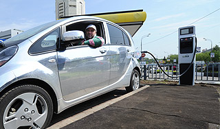 В Москве открылись быстрые электрозаправки В Москве открылись быстрые электрозаправки