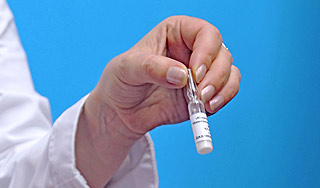 Россия бросает на борьбу с A/H1N1 миллиарды Россия бросает на борьбу с A/H1N1 миллиарды