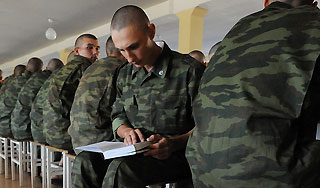 Контрактники будут служить по-новому Контрактники будут служить по-новому