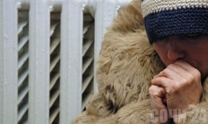 Жители Сочи вынуждены отапливаться газетами