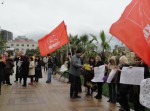 Сочинцы провели пикет у здания ЦУМа