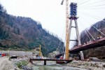 На мосту дороги Адлер – «Альпика-Сервис» установили ванты